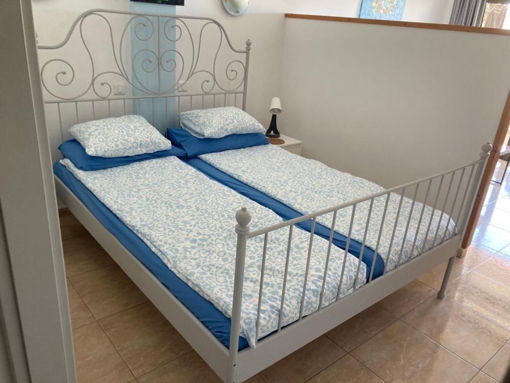 Yumbo Beach Apartment 2 With High Speed Free Internet San Bartolomé Exterior foto